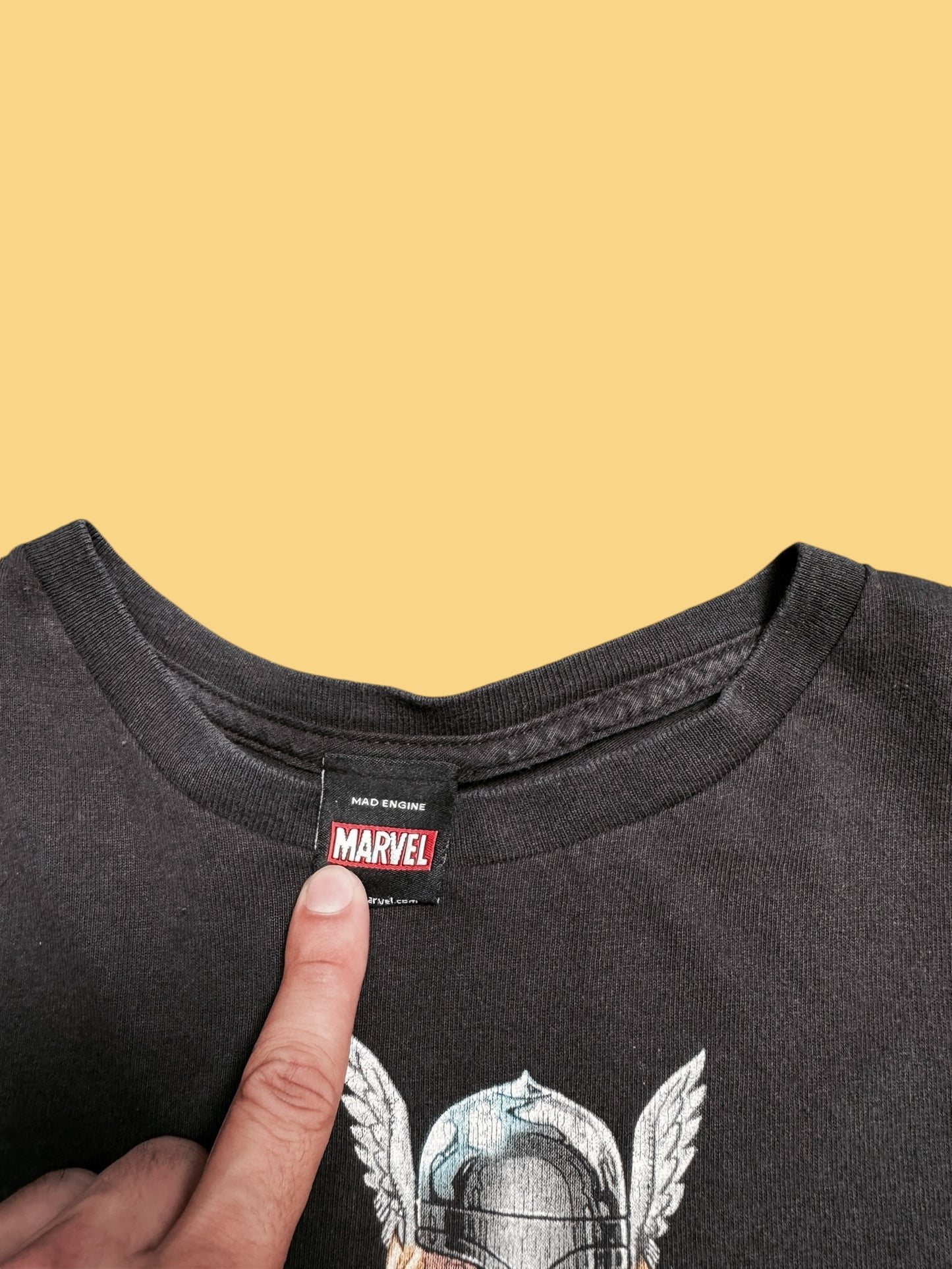 2011 MARVEL "The Avengers" Tee