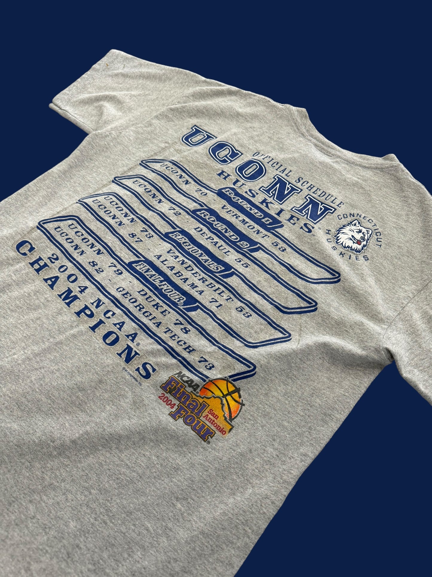 2004 NCAA Tournament UCONN Tee