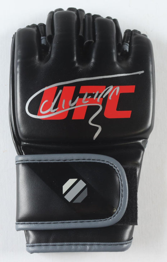 Charles Oliveira UFC Glove *Signed and Authenticated*